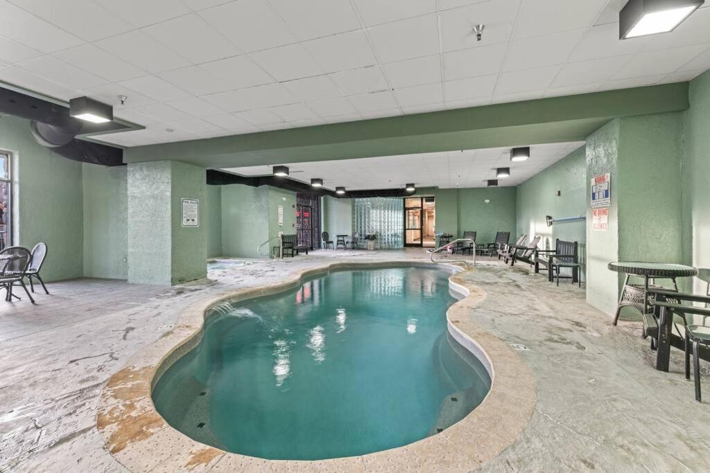 Cozy Cabin In The Smokies!!! Fully Furnished And Complete With Community Indoor And Outdoor Pools And Spas, Game And Fitness Rooms As Well As A Private Hot Tub Pigeon Forge Exteriér fotografie